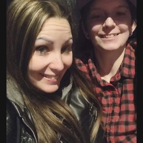 Meet your Posher, Sam - Picture 9 of 15